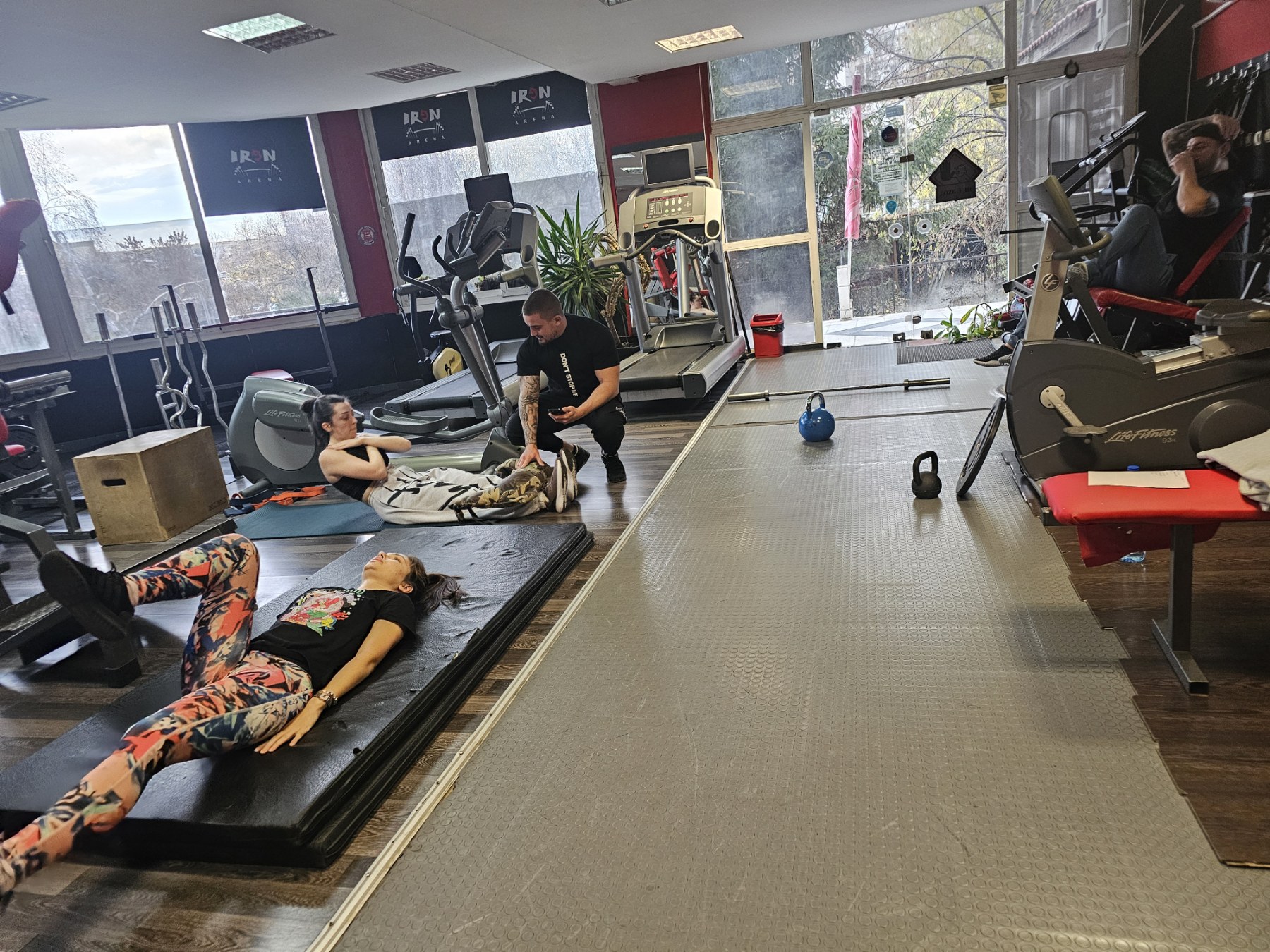 Тренировъчно пространство Iron Arena